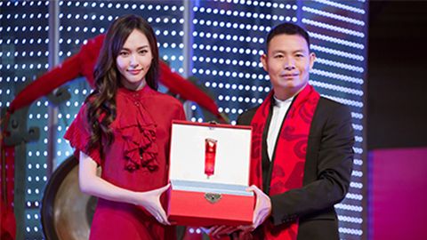 中国美正当红，尊龙人生就是博agA股上市，引领新时代